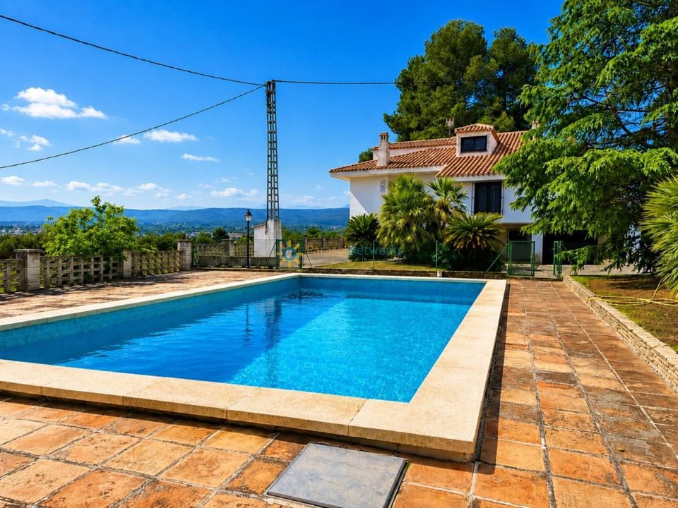 Villa i Ontinyent, Valencia - foto 1
